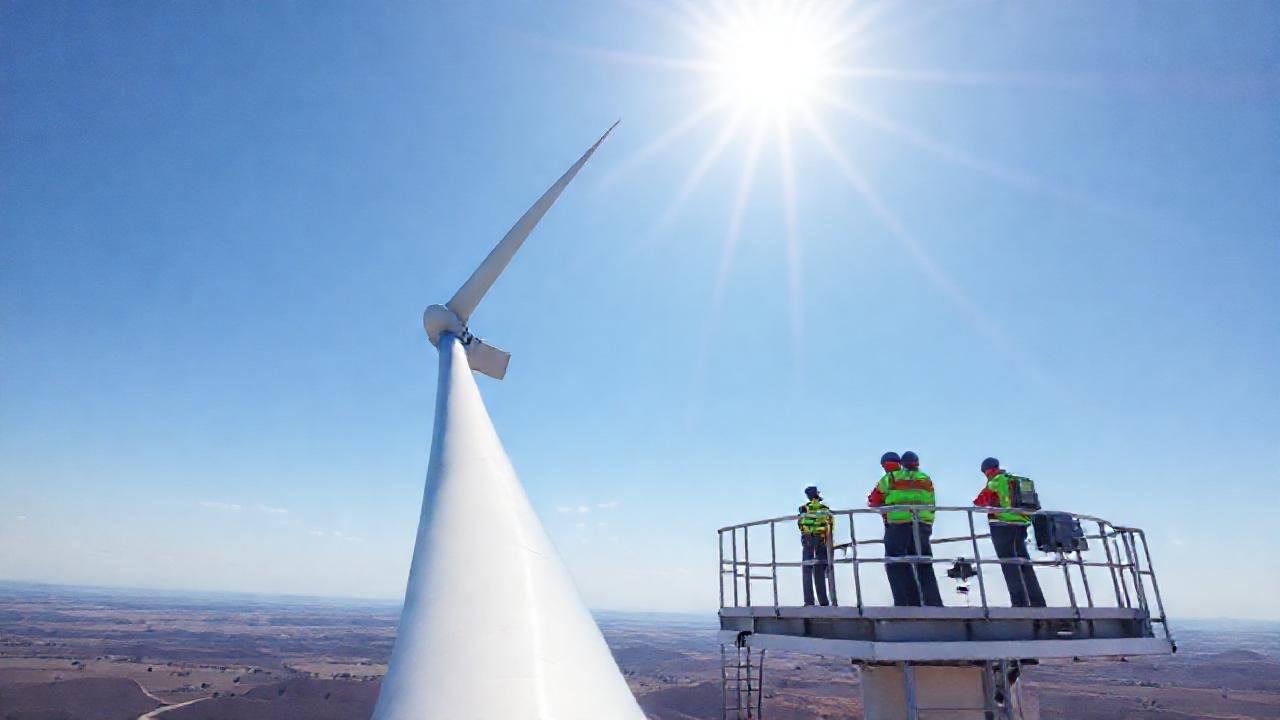 Turbinas eólicas en mantenimiento técnico