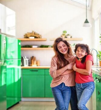 Un hogar moderno y sostenible brilla