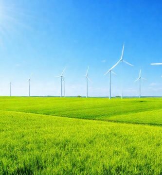 Turbinas eólicas modernas generan energía limpia