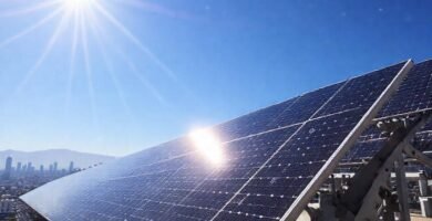 Paneles solares ilustran una ciudad futurista